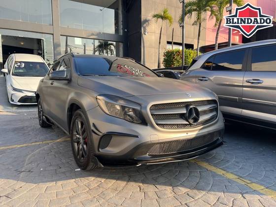 MERCEDES-BENZ GLA 200 1.6 CGI STYLE 16V TURBO FLEX 4P AUTOMÁTICO MERCEDES-BENZ GLA 200 1.6 CGI STYLE 16V TURBO FLEX 4P AUTOMÁTICO